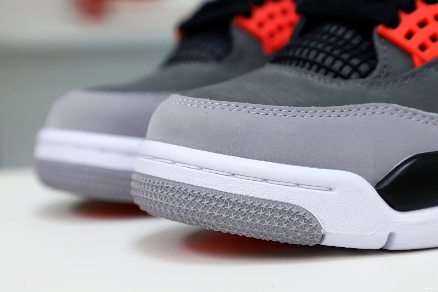 JORDAN INFRARED 4 AIR 0102